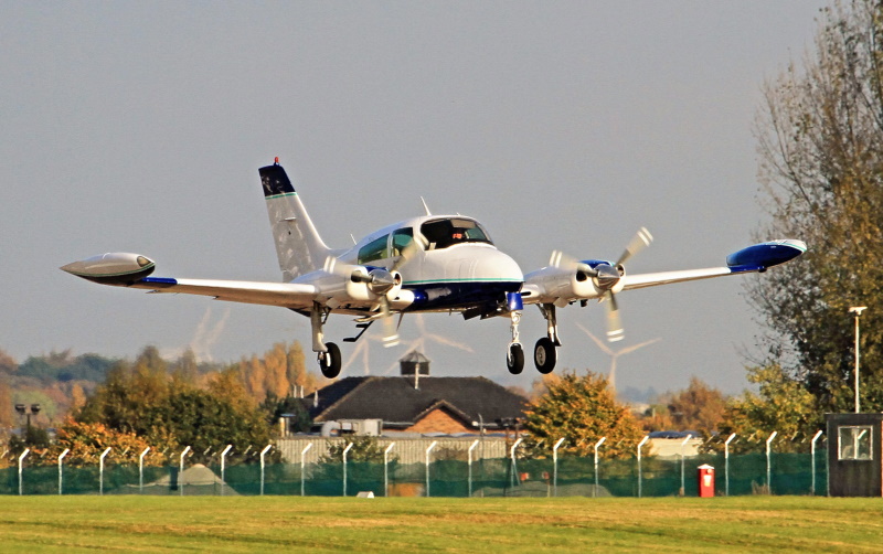 Cessna T310Q 3A